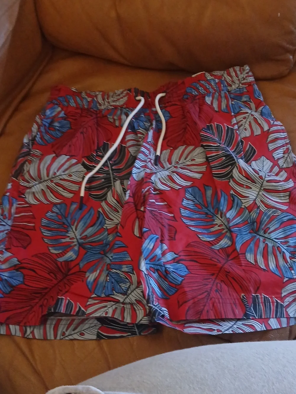 4 Pairs Of Boys Swim Shorts Size Small